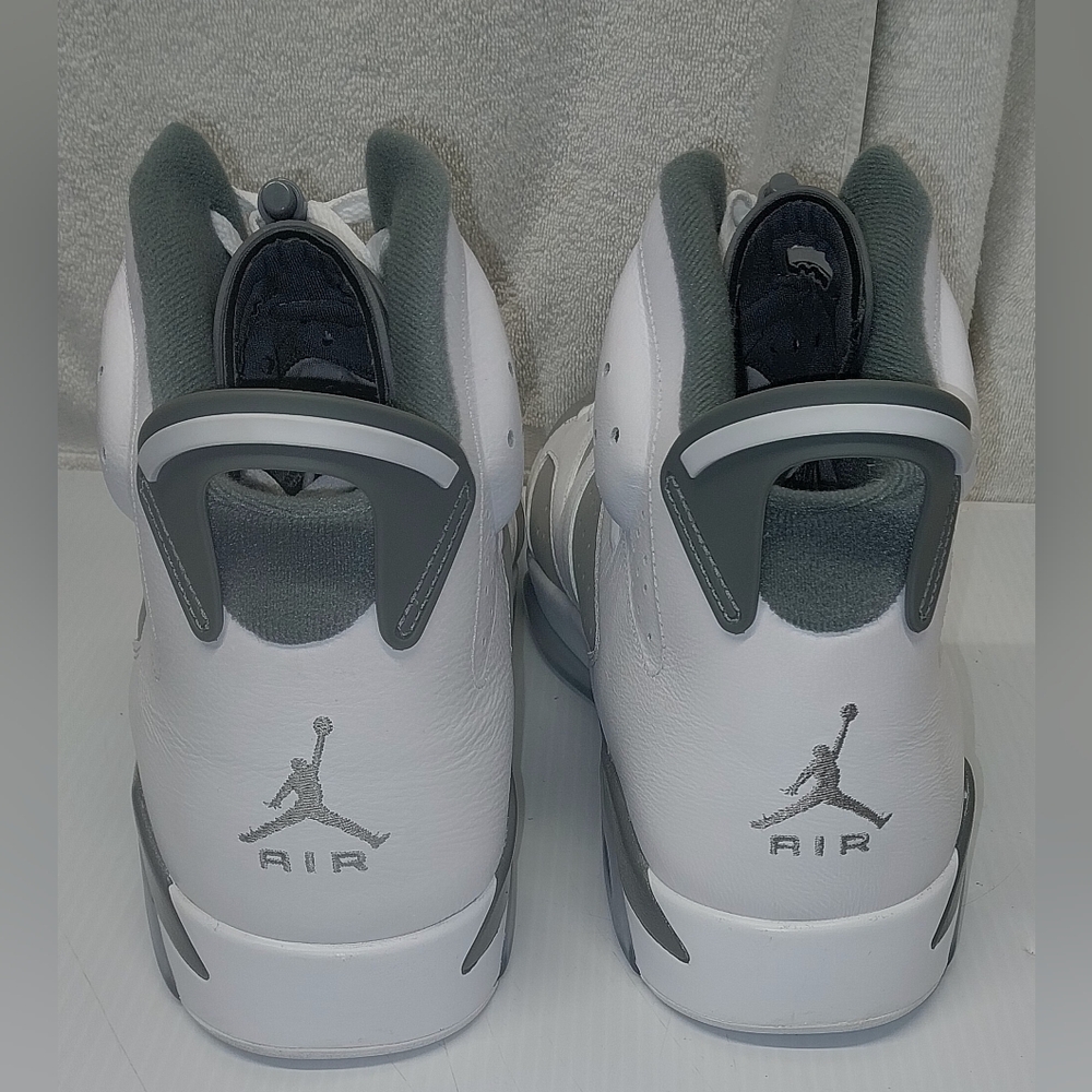 Air Jordan Retro Sneakers - White and Gray - Picture 5 of 8